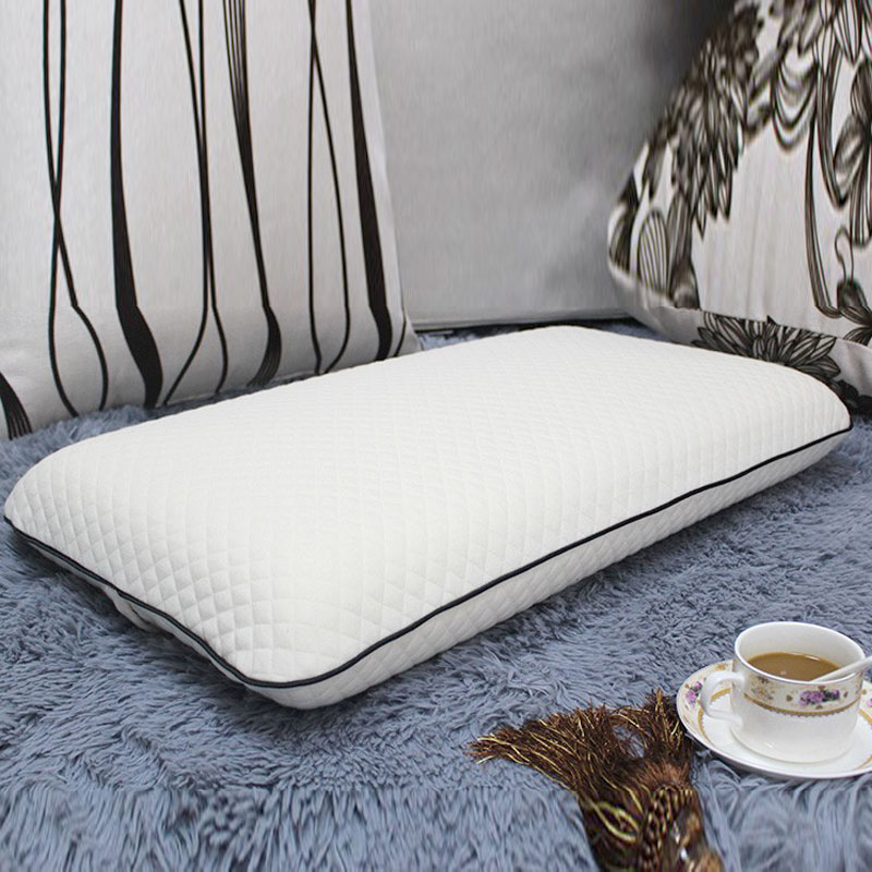 Traditional Style Pillow CZ-04BR